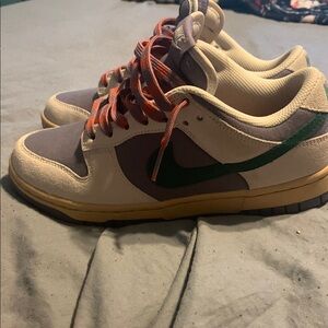 “The Joker” Nike Dunk size 5M/6.5W  (NWOB)